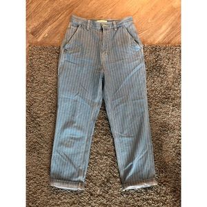 Pacsun MOM jeans- white stripes. Never worn!